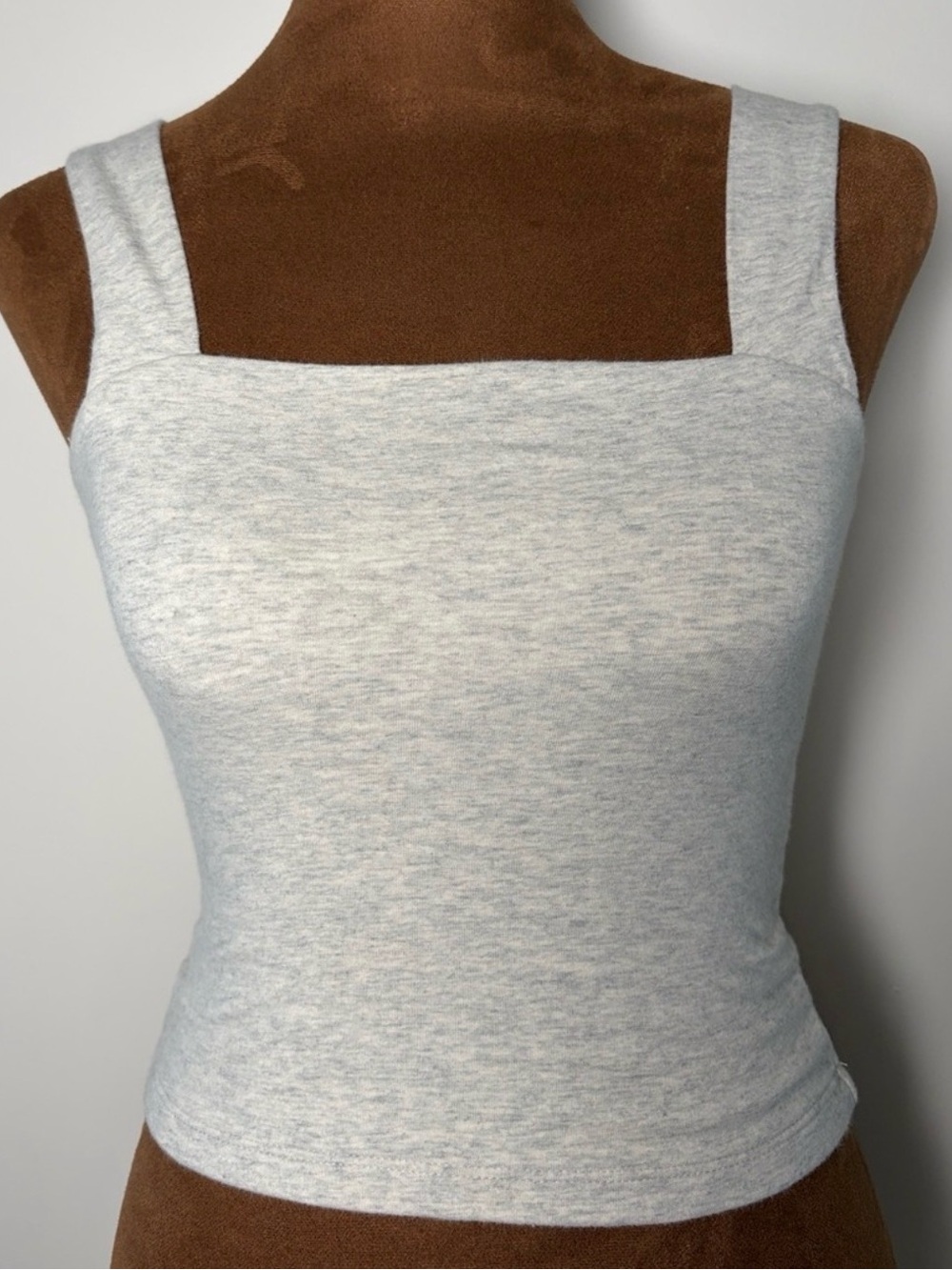 Abercrombie & Fitch “Soft AF” Square Neck Tank Crop Top / Light Gray / XS / NWOT